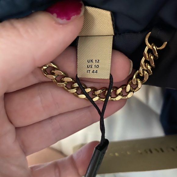 ⚡️Sale! Burberry Renwick Trench Coat - Picture 10 of 16